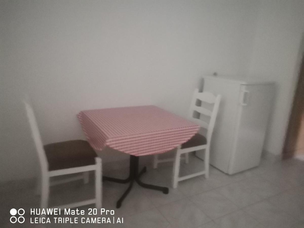 Apartmani Franceska ボル エクステリア 写真